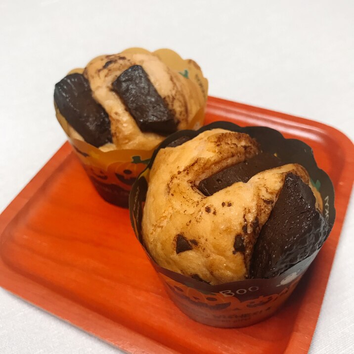 チョコが飛び出すミニカップケーキ レシピ 作り方 By Junmi99 楽天レシピ チョコが飛び出すミニカップケーキ レシピ 作り方 By Junmi99 楽天レシピ